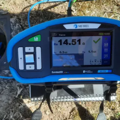 Elaboración de Informe Técnico de Instalación Eléctrica de Carteles Luminosos de Hotel Huaico, Salta